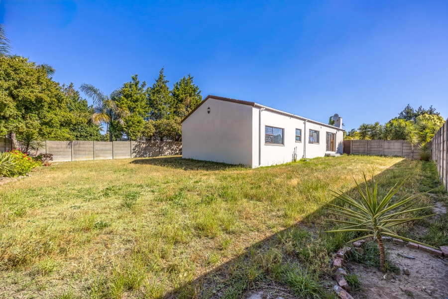 4 Bedroom Property for Sale in Rouxville Western Cape